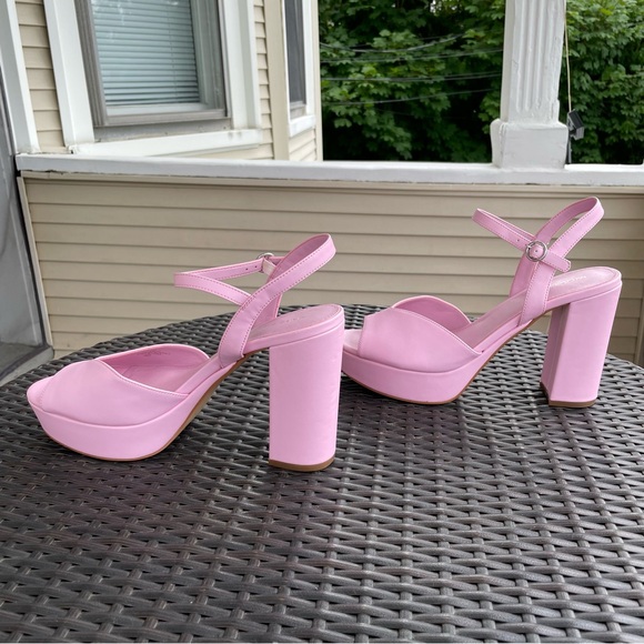 Marc Fisher Pink Dercy Peep Toe Platform Heels Size 10 - Picture 10 of 16